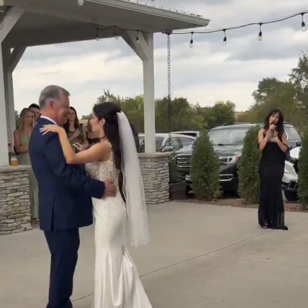 camila singing                  and during father
first man                             daughter dance
for her father                    in a fan’s wedding