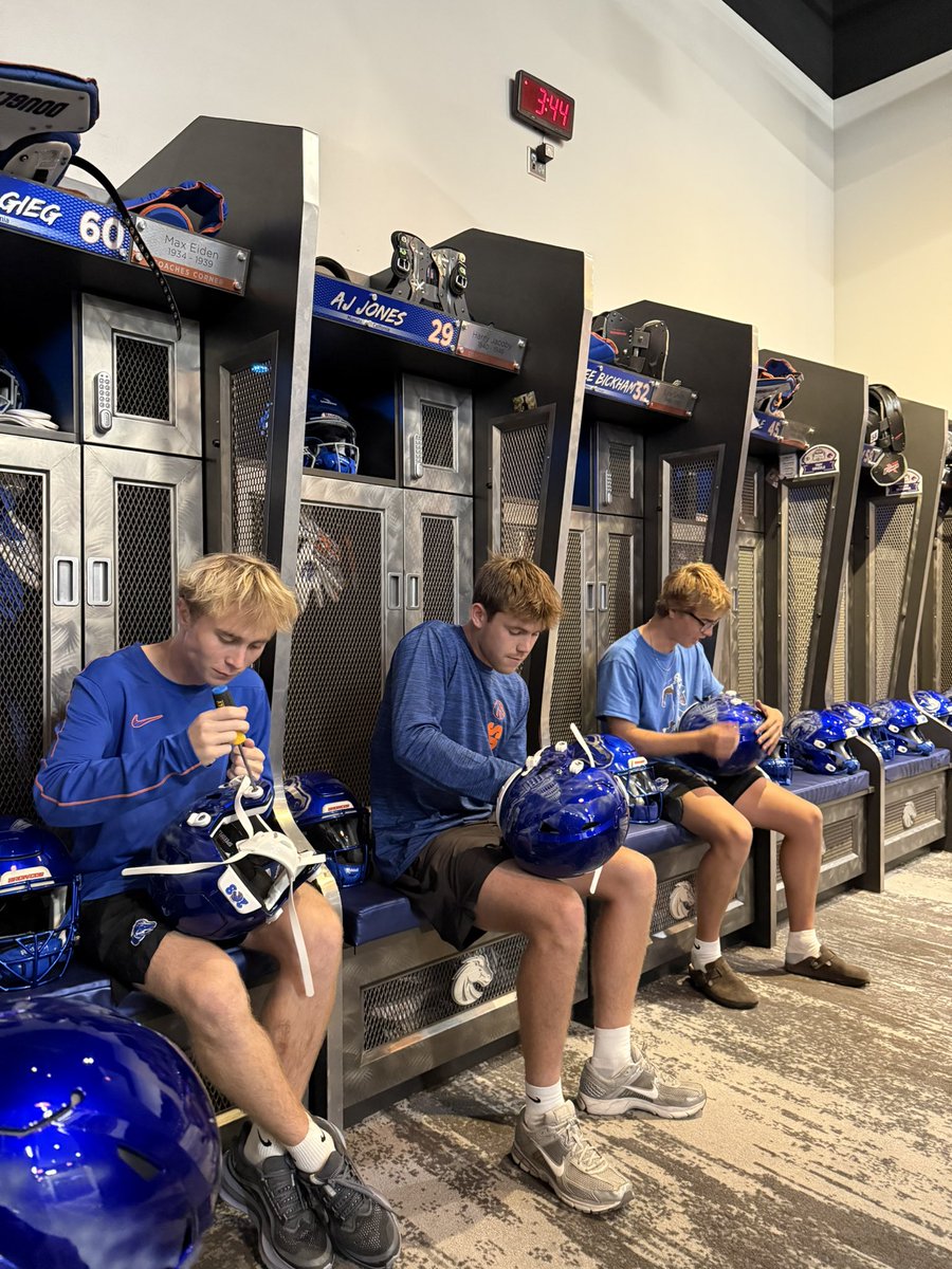 Boise State Equipment tweet media