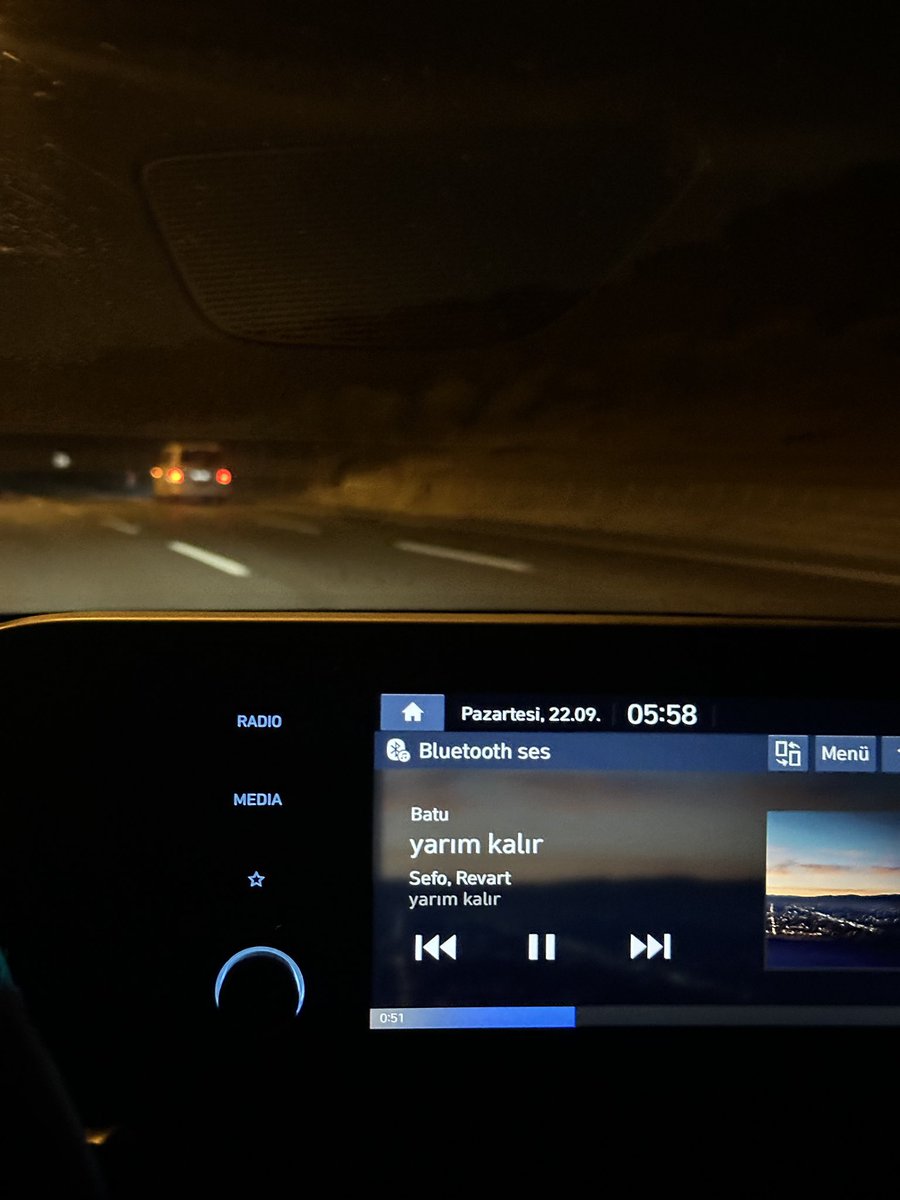 Batuhan (@trbatuy) on Twitter photo 