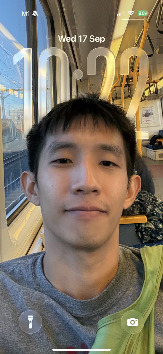 kenpullsup's tweet image. Trying out different vibe? 🤣