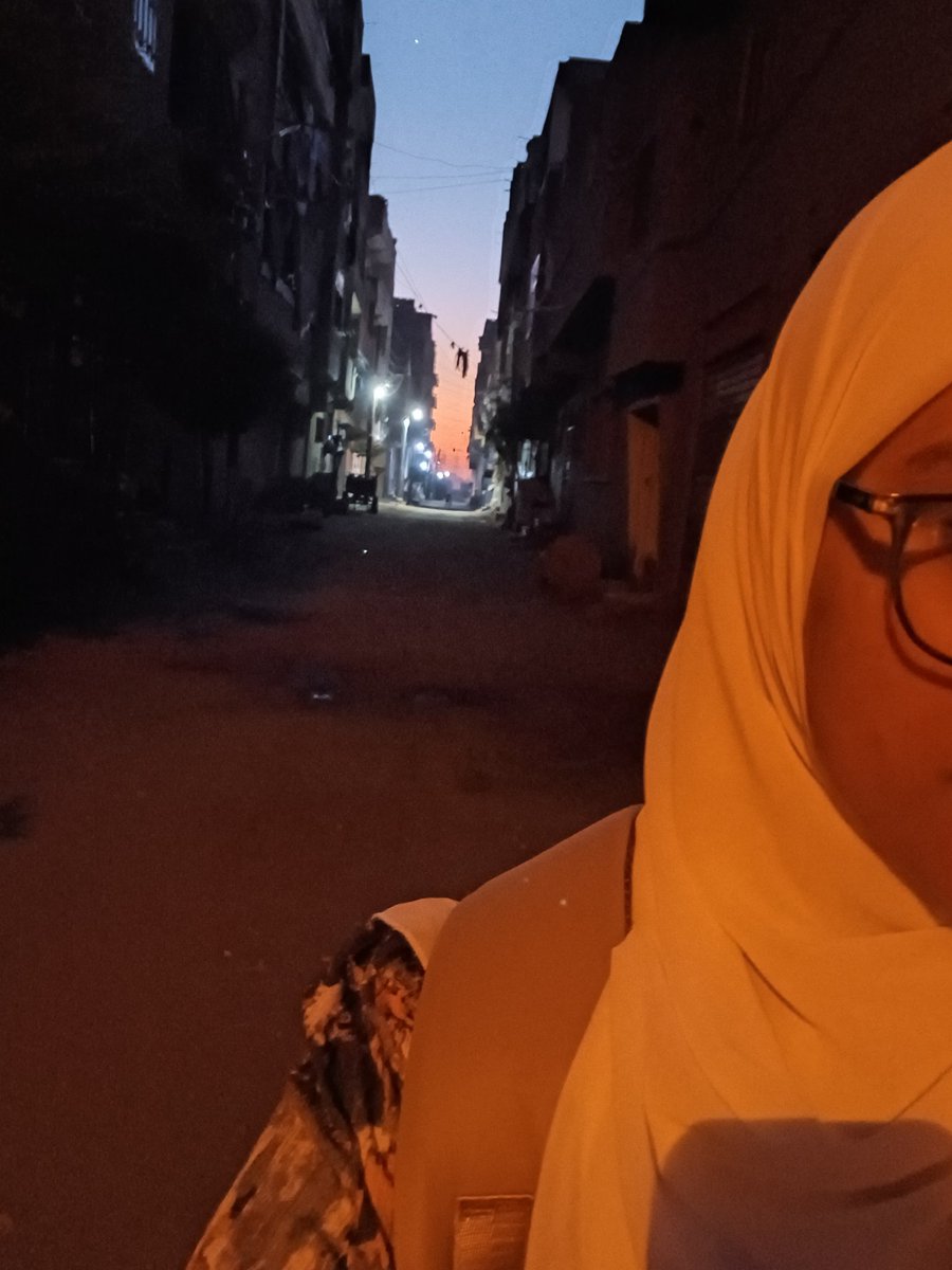 ya_wag3_elalb's tweet photo. الموقع الجغرافي للكلية اللي مخليك تطلع بدرى أوي زي بياع اللبن يتصل (مجبر ارد والله ) https://t.co/3FLJKO6NQq