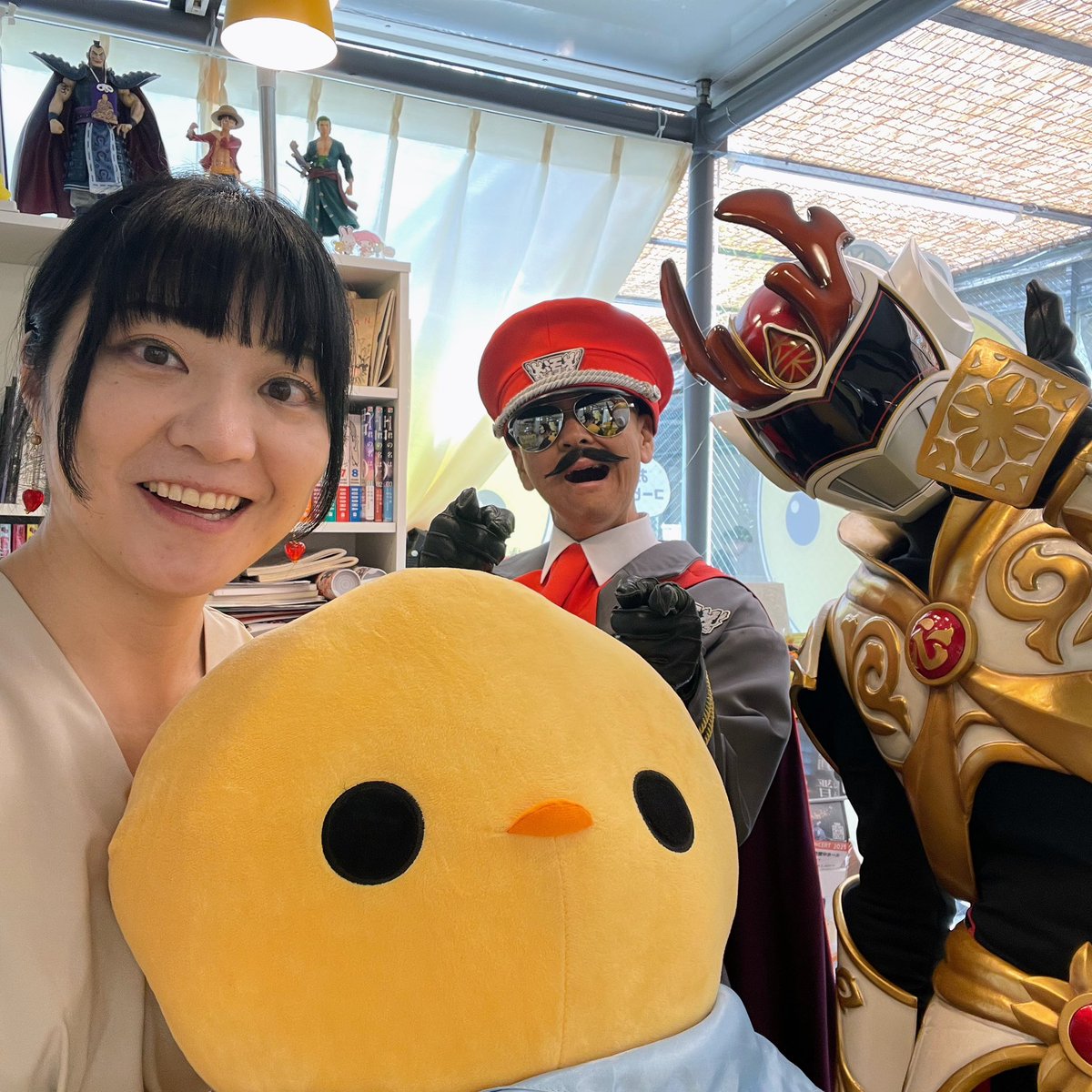 chisa_piyockey's tweet photo. ナライガーとブラックス将軍がぴよっきーランドにやってきた‼️🐥 https://t.co/NsDosqxzCE
