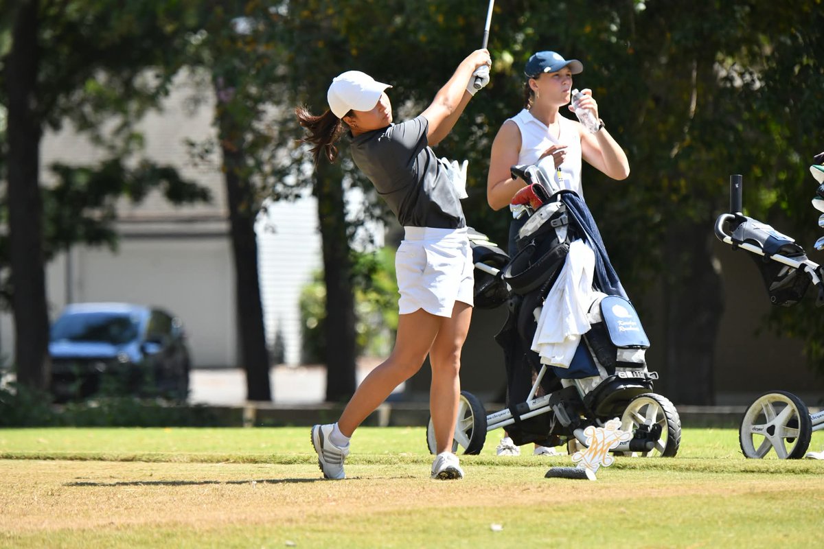 Round 1️⃣ Scores | Youngstown State Invitational:

Bushra Fatima - 72 (currently in 3rd Place)
Pearl Omaruaye - 80
Alysa Davis - 82
Charlene Pak - 83
Tinyan Liu - 86
Sydney Raines - 87

Team Score: 317 (currently in 4th Place)

#HawkPride | #SoarAboveandBeyond I #HBCUMade