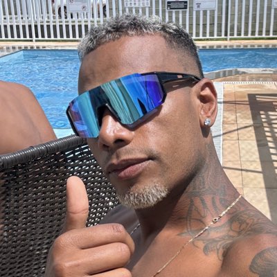 Millercosta23's tweet photo. #NovaFotoDePerfil https://t.co/JQFzfVXLo8