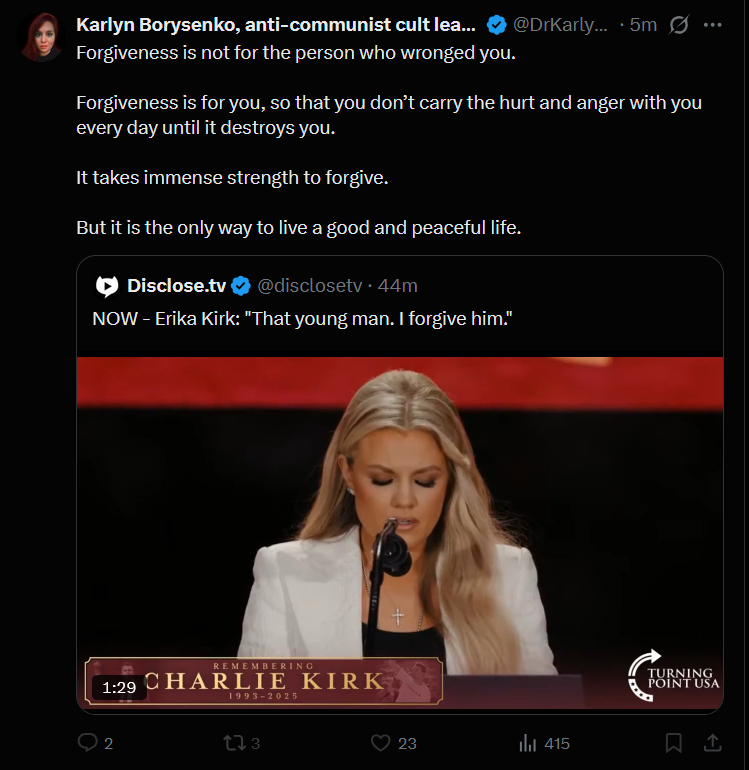 poetrypainter's tweet photo. 1/Just scroll through the the thread to go down a wee rabbit hole with Sister Grudgeholdar of Hypocrisia. https://t.co/hQwRNVlFFG