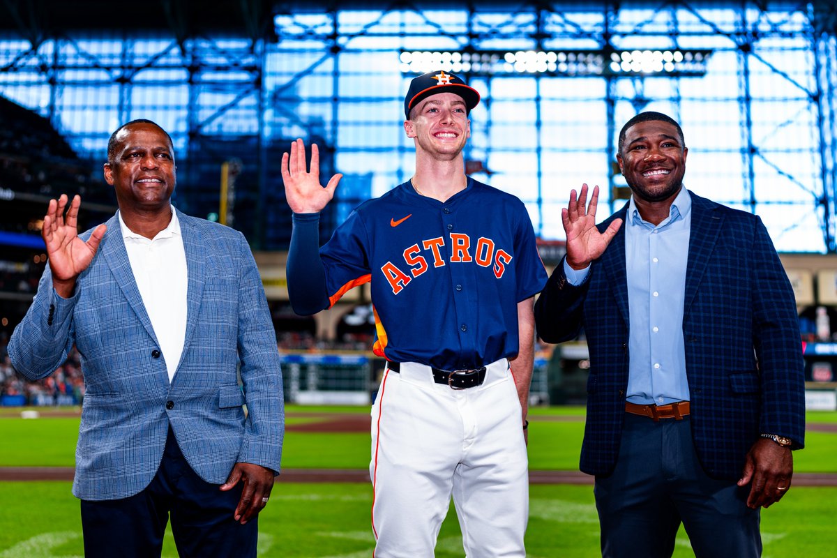 astros's tweet photo. Congratulations to Zach Cole on being named the Astros @MiLB Player of the Year! https://t.co/2YDmfSRcT5