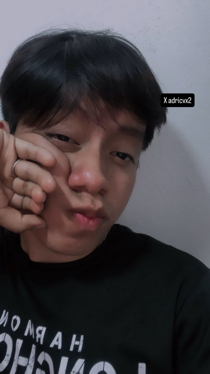 adricvx2's tweet photo. La carita /como traga verga 
Súbele el volumen🔊
Chudai 🍑 https://t.co/ly2OJpoQjn