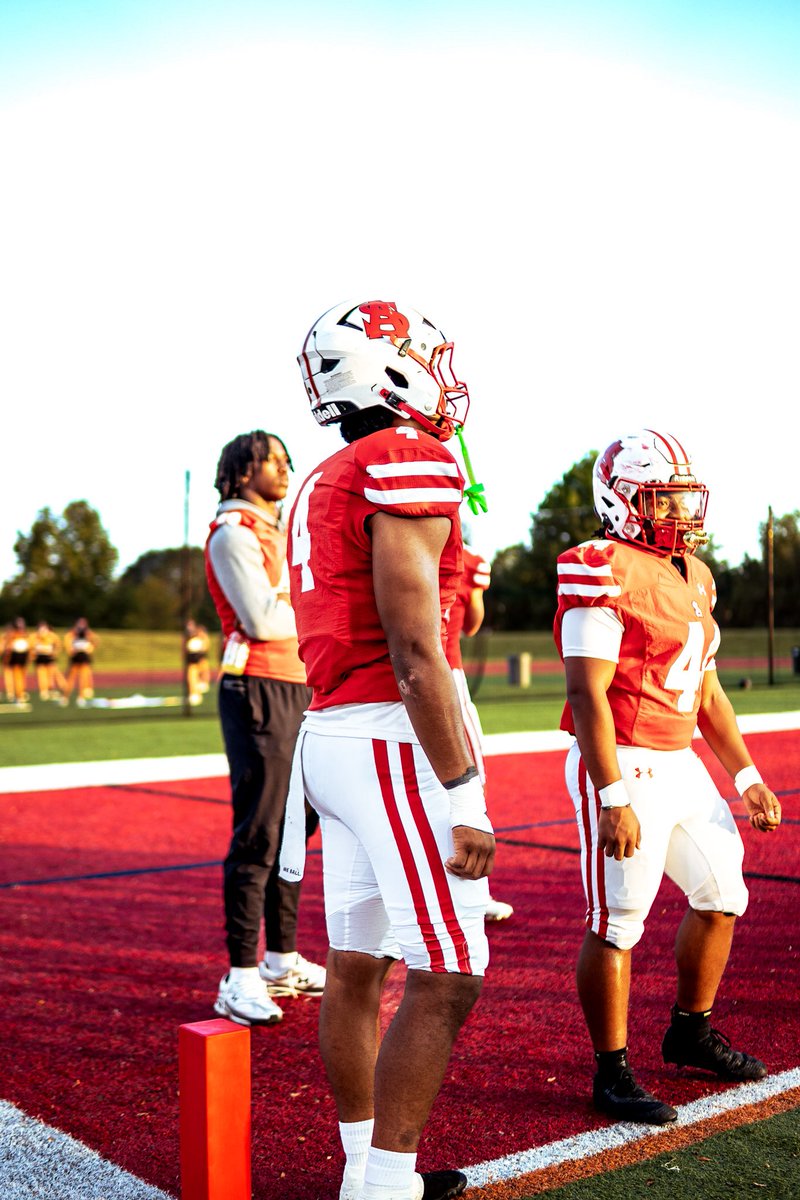 Ethan8Boston's tweet image. hudl.com/v/2SjdZY

check out my first 5 games^