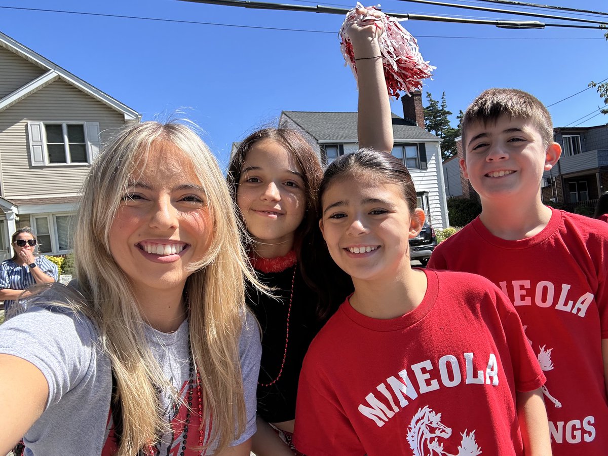 Ms. Deninno👩🏼💻👾 tweet media