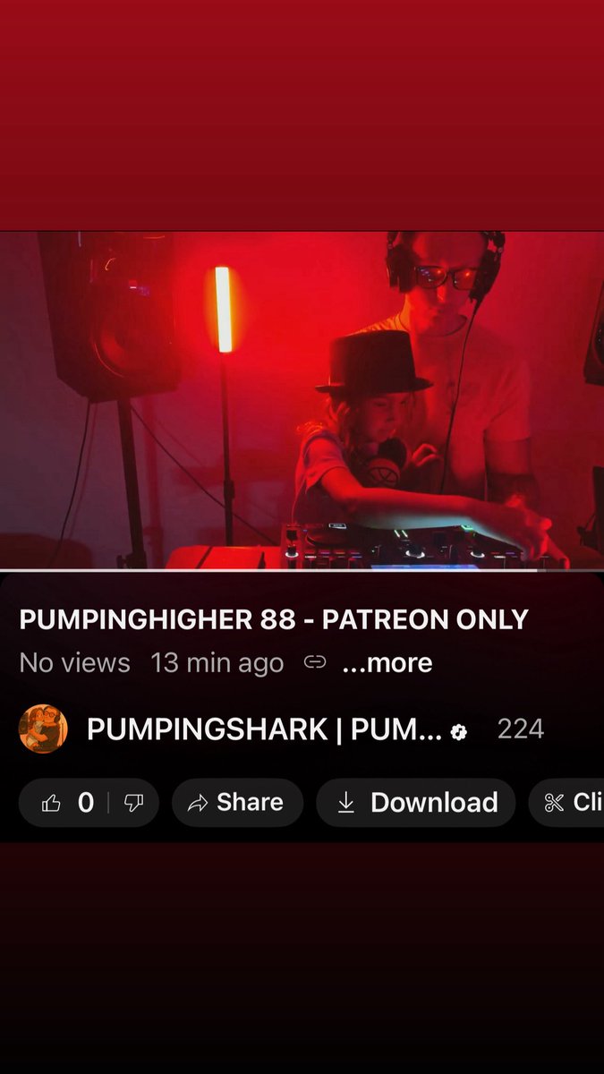 PUMPINGSHARK's tweet photo. To an aligned, soulful &amp; abundant week —
What are your intentions for the week?

🎶 House &amp; electronic music podcast for wellbeing.
Cheers with “PumpingHigher” 87 — September 2025, Lemont (Chicago), USA https://t.co/6C8ZZLF1sV