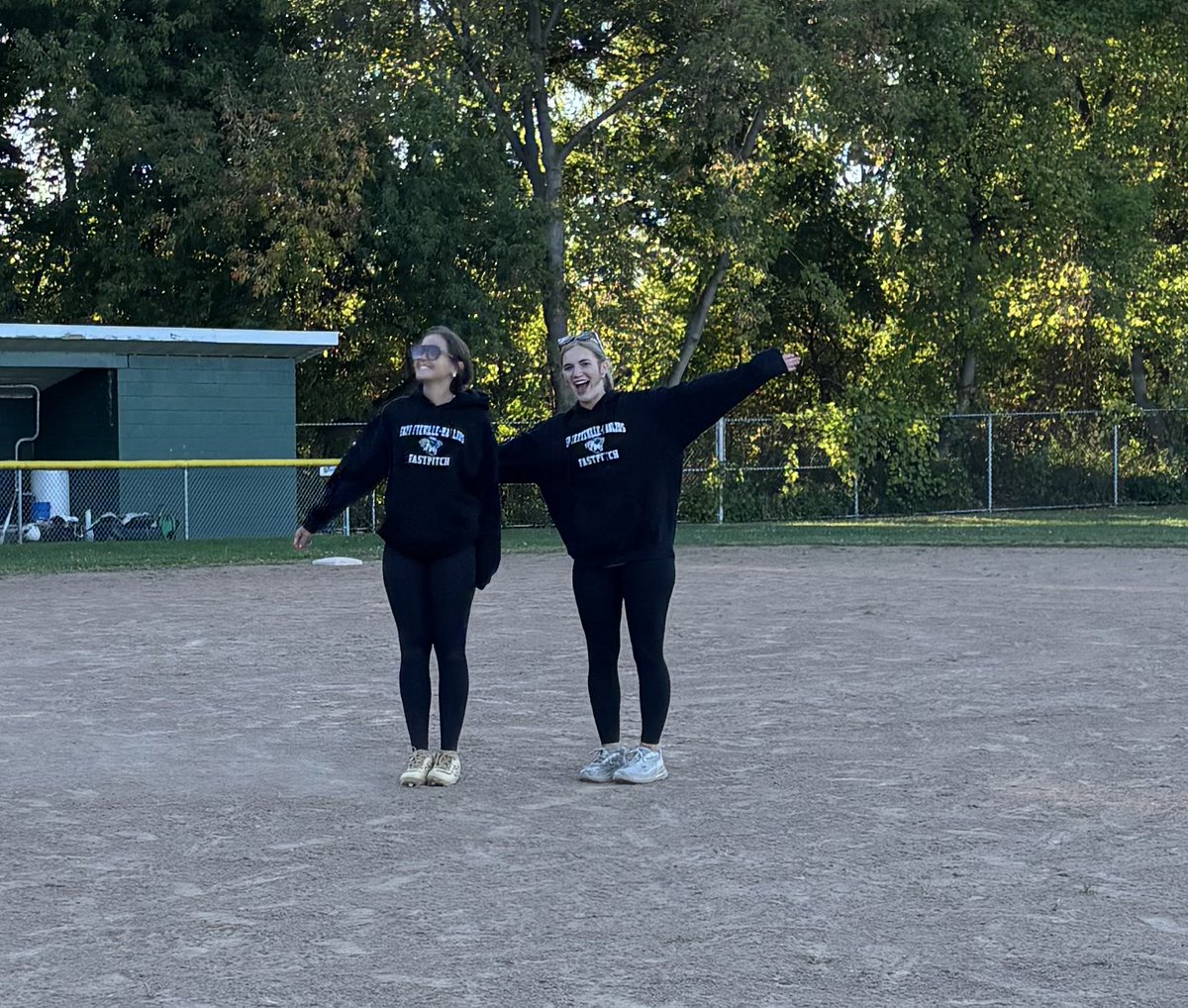 When I was young I looked up to FM Varsity players like Gracie Bishop and Sophie Woodridge! I’m thankful for the way they helped me and I’m thankful that I get to help the next group of <a href="/FMHornets/">FMHornets</a> fall in love with the game! 💚💚💚