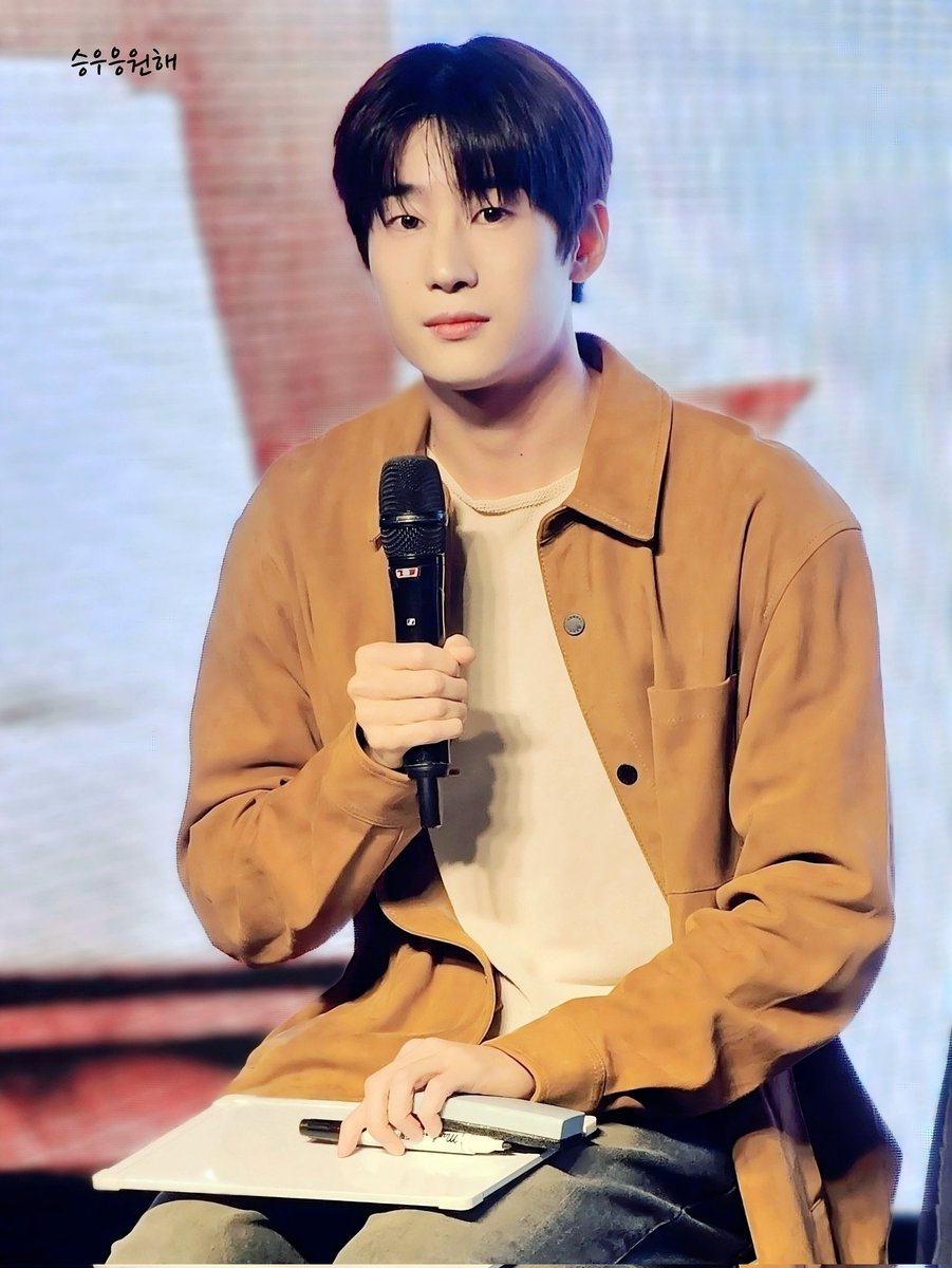25.09.21 한선화님 팬미팅
게스트 우야💜
#한승우 #승우 #HANSEUNGWOO