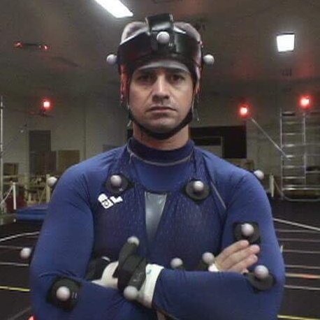 Big fan of how <a href="/TerenceRotolo/">Terence J Rotolo</a> was 𝘲𝘶𝘪𝘵𝘦 𝘭𝘪𝘵𝘦𝘳𝘢𝘭𝘭𝘺 Frank West in physicality, and not just the voice of him. Obviously they potato'd him up for the game but the concept art is just surreal to see how familiar they are.