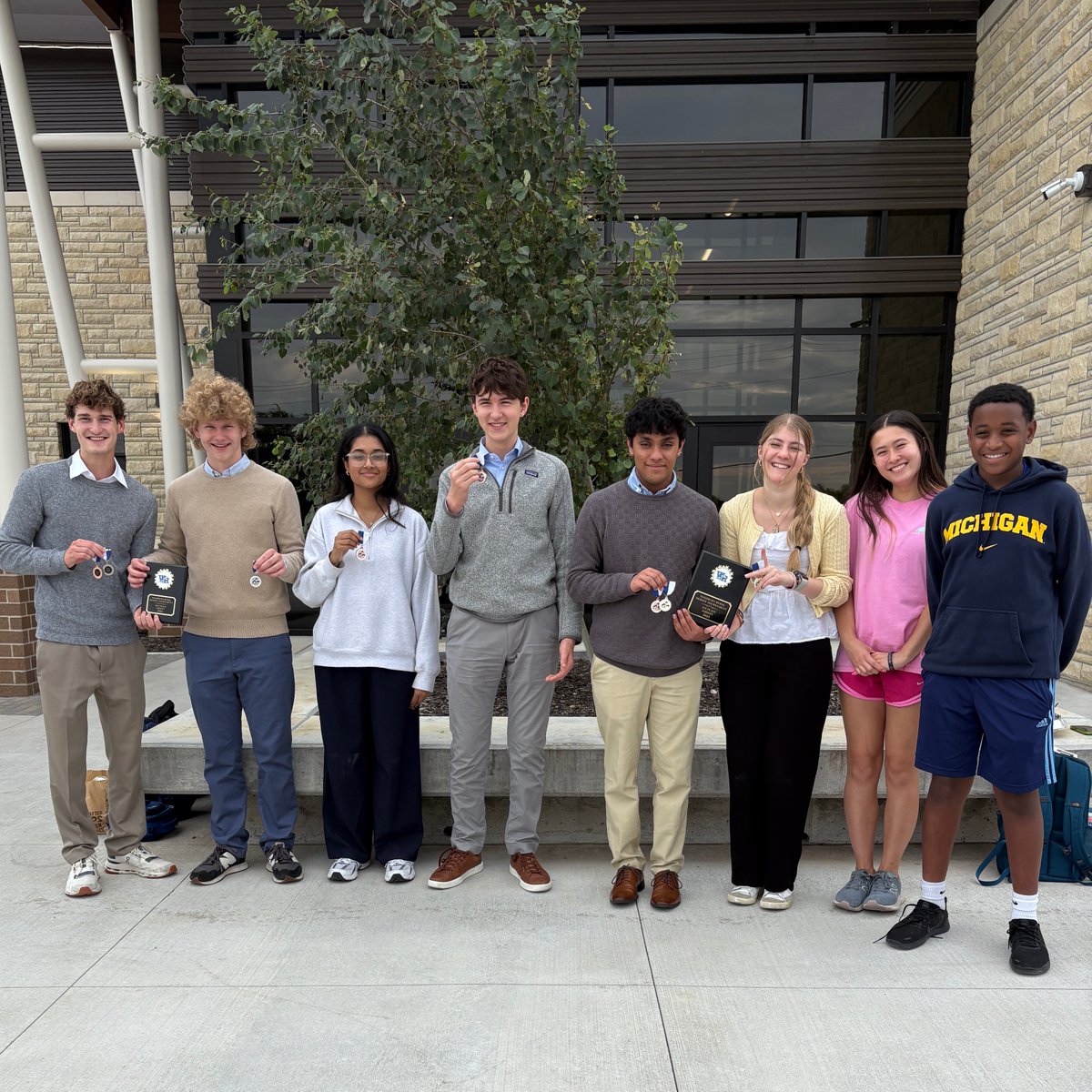 Incredible opening weekend at Washburn Rural! 

Maira &amp; Ajay and Kyle &amp; Mitchell close out finals!

Shruti &amp; Nikos were walked over in quarterfinals. Lizzy &amp; Hakim were in octos.

For the first time ever, three BVN teams have earned a TOC bid in the same season!