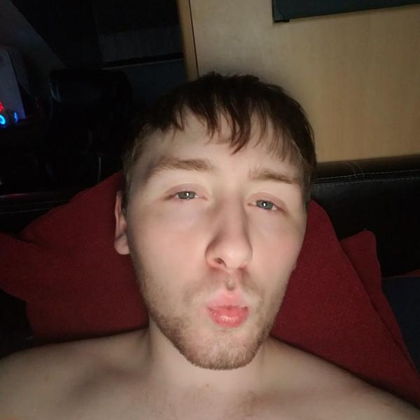 HUESlTOS7's tweet photo. @orangefenixe felt cute might delete later https://t.co/bAfhHXRuYd