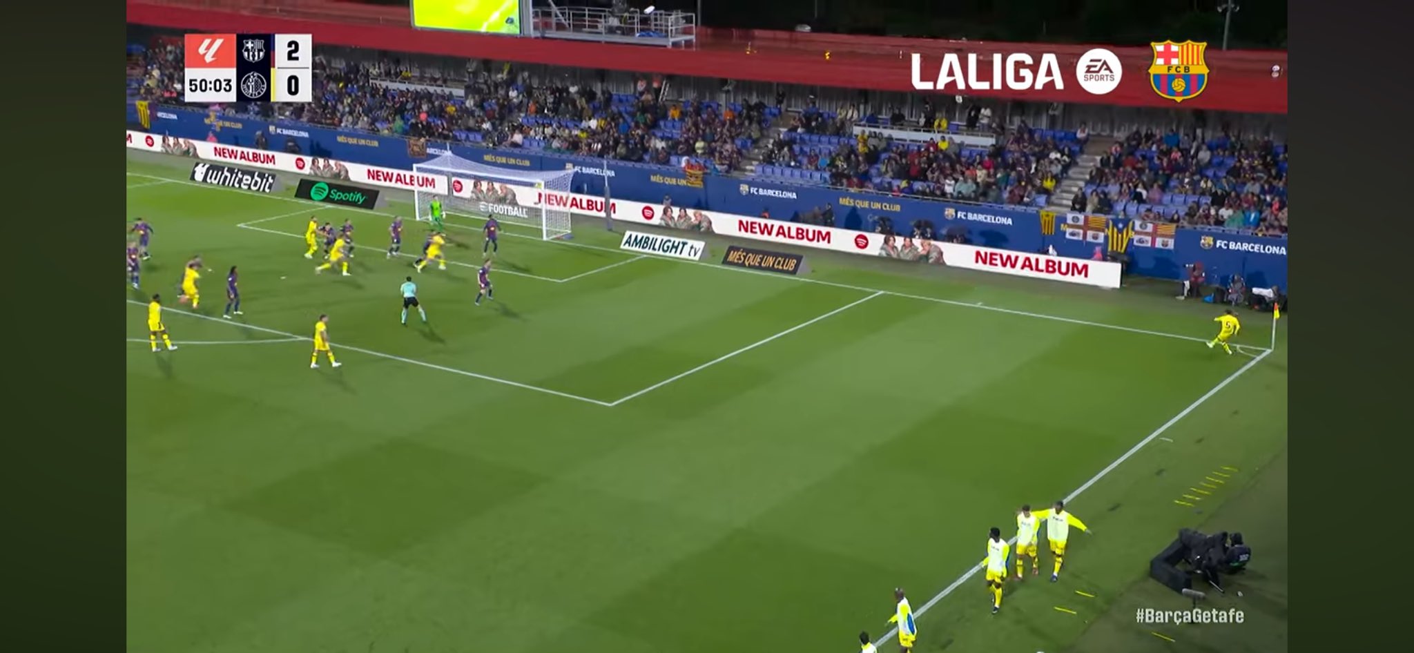 Yopiページ Osaka Cinematic fashion street🎬 Osaka morning street snaps