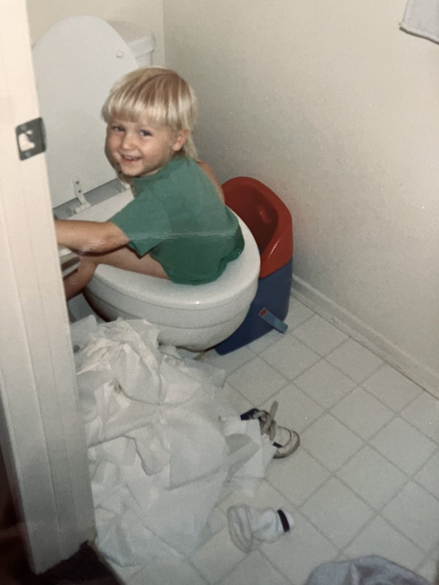 I’ve always been fascinated about toilets and pooping