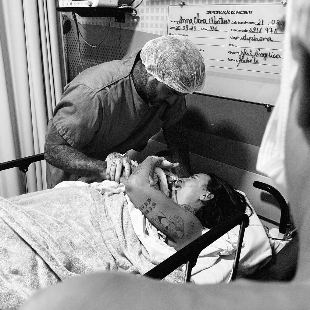 jucomentou's tweet image. o andré 😭