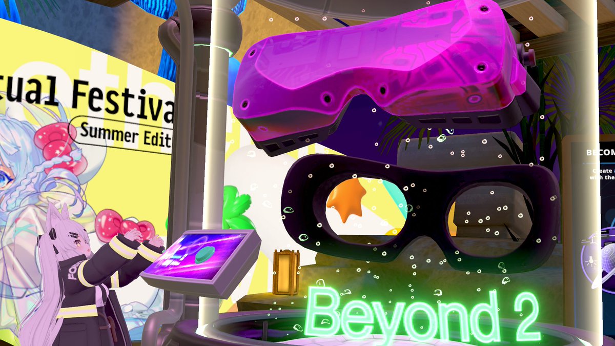 rifa_kitsune's tweet photo. お昼だよ
デフォルトホームがでっかい『Bigscreen Beyond 2e: VRChat Edition』になってた
最近HMDつけてると首が痛いときあるから、こういう軽さ重視のほしくなってくる
みんなの首は大丈夫？
#VRChat 
#VRC 
#beyond2 https://t.co/vj7gFKpkcK