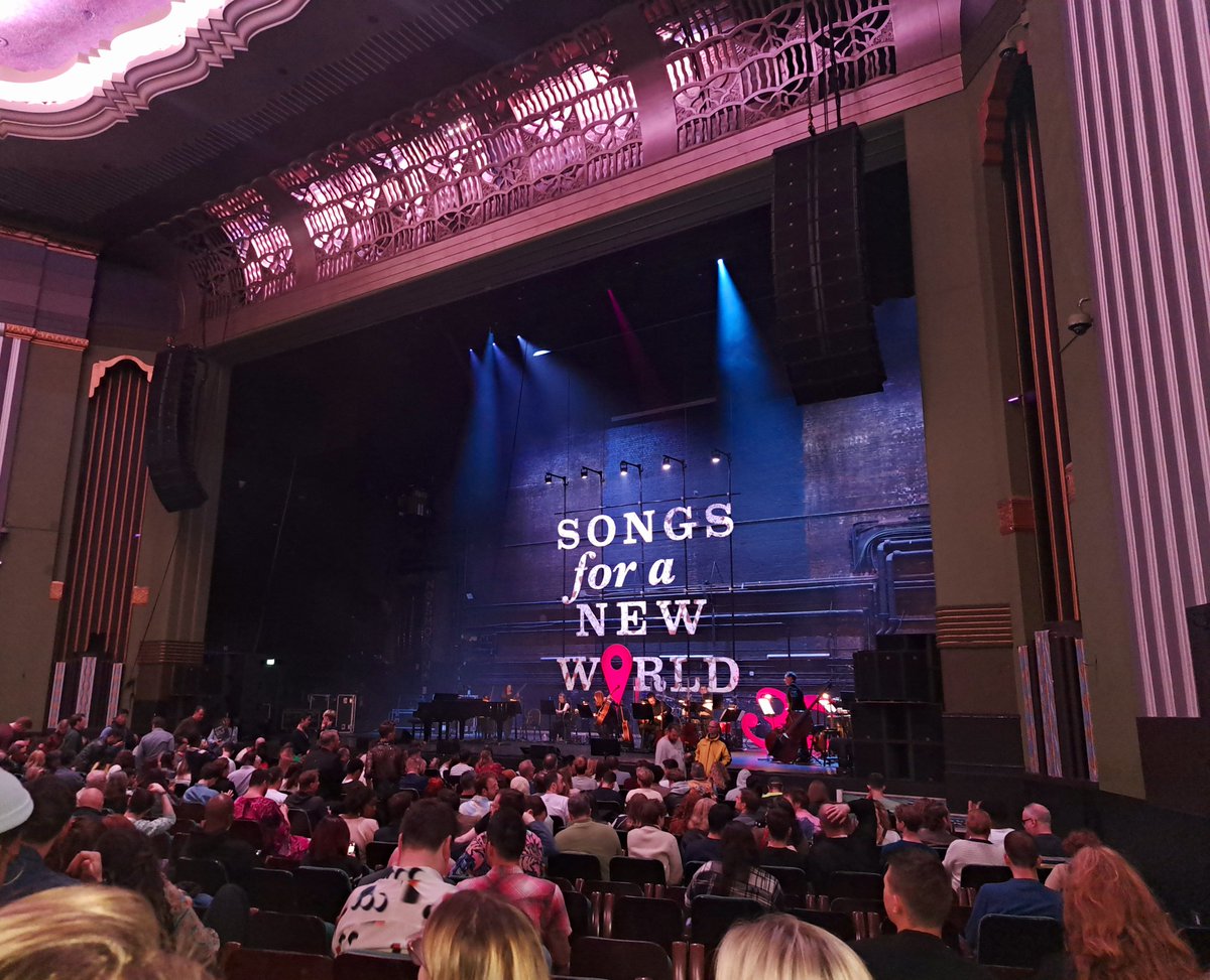 Elizabeth Bright tweet media