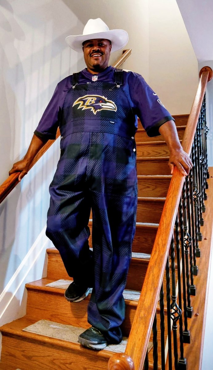 higginized's tweet photo. Took all day but I found the  Higginized Ravens overalls!!!! The song said " I'm the last of my kind" 😆 🤣 😂 Flock Flock Flock!!! Excited  Father /Fan ! https://t.co/ysDrN55a36