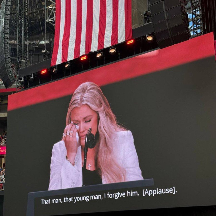 sgruber91's tweet image. This woman is of biblical proportions. I don’t think the gospel has ever been put on more beautiful display and to more people in America in my lifetime.