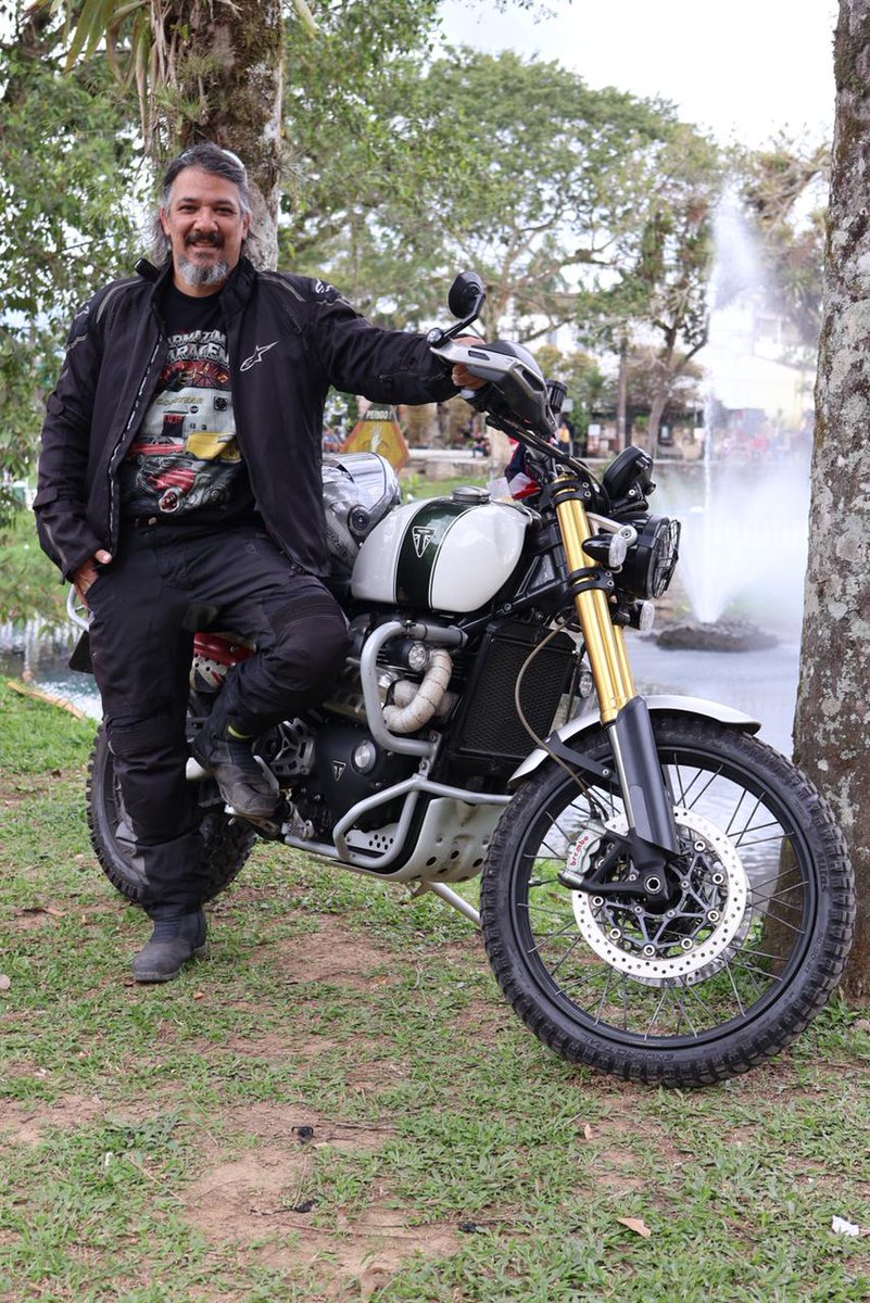 Rider. Triumph Scrambler 1200 XE. Morretes, Paraná, Brasil