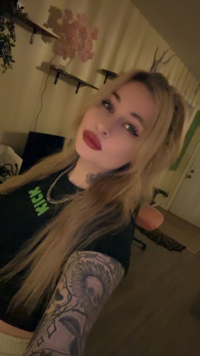 Haiii! Spicing up the place! Demon Slayer Movie chat?!!? Come vibe w me 🥰💚 

Kick.com/phinxx2k