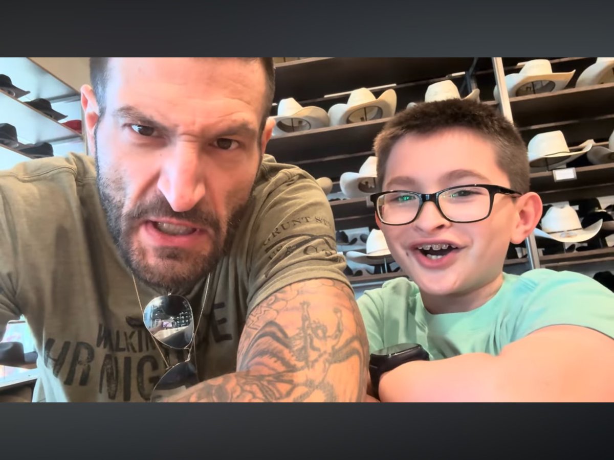Nunzhophop's tweet image. #1 @mewingwang @GrimsToyShow @Mysterytool69
😎👦🏻👢🎸🥁🥳🪏🎂🍨🎮👍
😎DUHOP😎&amp;amp;👦🏻ENZO👦🏻SHOPPING AT👢BOOT👢BARN &amp;amp;🎸GUITAR🎸CENTER BUYING🥁DRUM STICKS🥁🥳CELEBRATING🥳🪏GRIM’S🪏🎂BIRTHDAY🎂AT🍨FRIENDLY’S🍨&amp;amp; PLAYING🎮VIDEO GAMES🎮SUBSCRIBE👍LIKE👍REPOST youtu.be/IBgzgF5b3Nk?si…