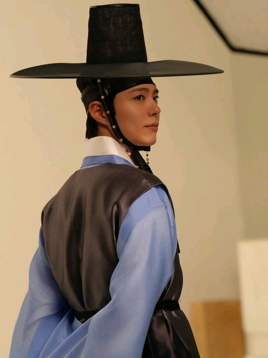 jgj0616's tweet image. &apos;추석에는 한복을 입어요&apos;…문체부, 한복 입기 캠페인 (출처 : 연합뉴스 | 네이버 뉴스) naver.me/FytR2fgZ

#박보검 #문화체육관광부