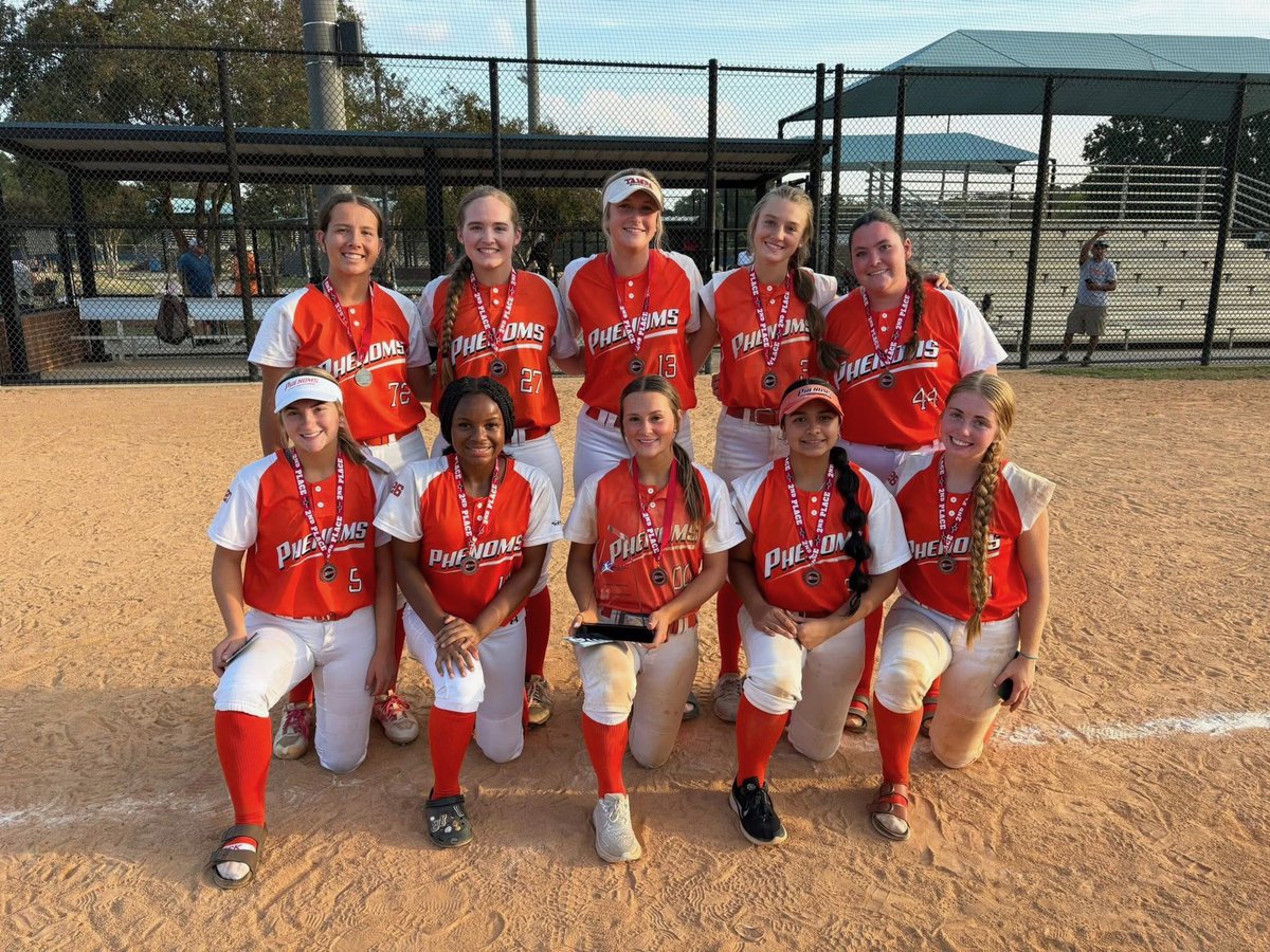 Not a bad showing for our first fall tournament!  Ended with a 4-1-1 record earning runner up in the 18U PGF NC State Campionship.  #GoPhenoms <a href="/PGFnetwork/">PGF</a>