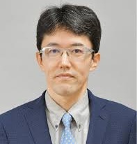 midorupapa's tweet image. 椛島健治（かばしま）皮膚科医師で経歴や大学にマラソン！
京都大学皮膚科学教室の特徴と魅力は何！

    etutorend.com/6187/

#椛島健治
#かばしま けんじ
#皮膚科医師
#情熱大陸