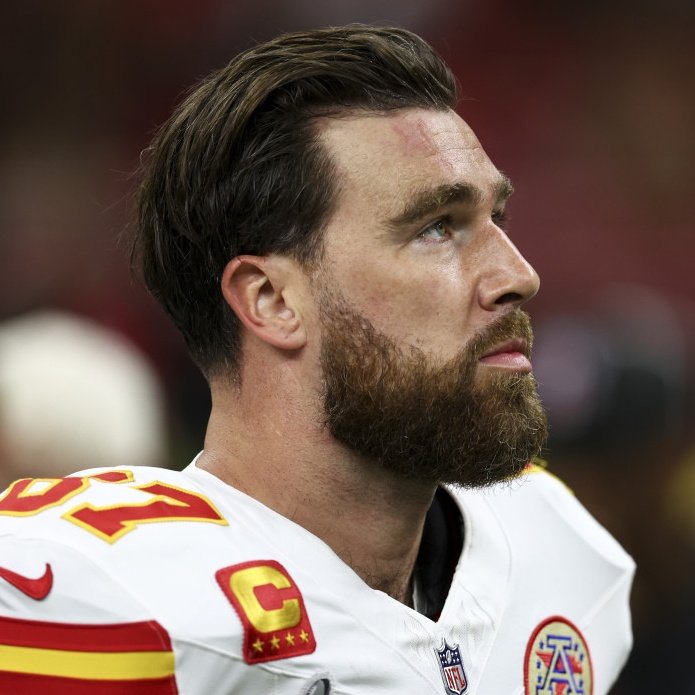 Taylor Swift is "strongly considering" breaking off her engagement to Travis Kelce if the Chiefs lose tonight.

(Via <a href="/TMZ/">TMZ</a>)