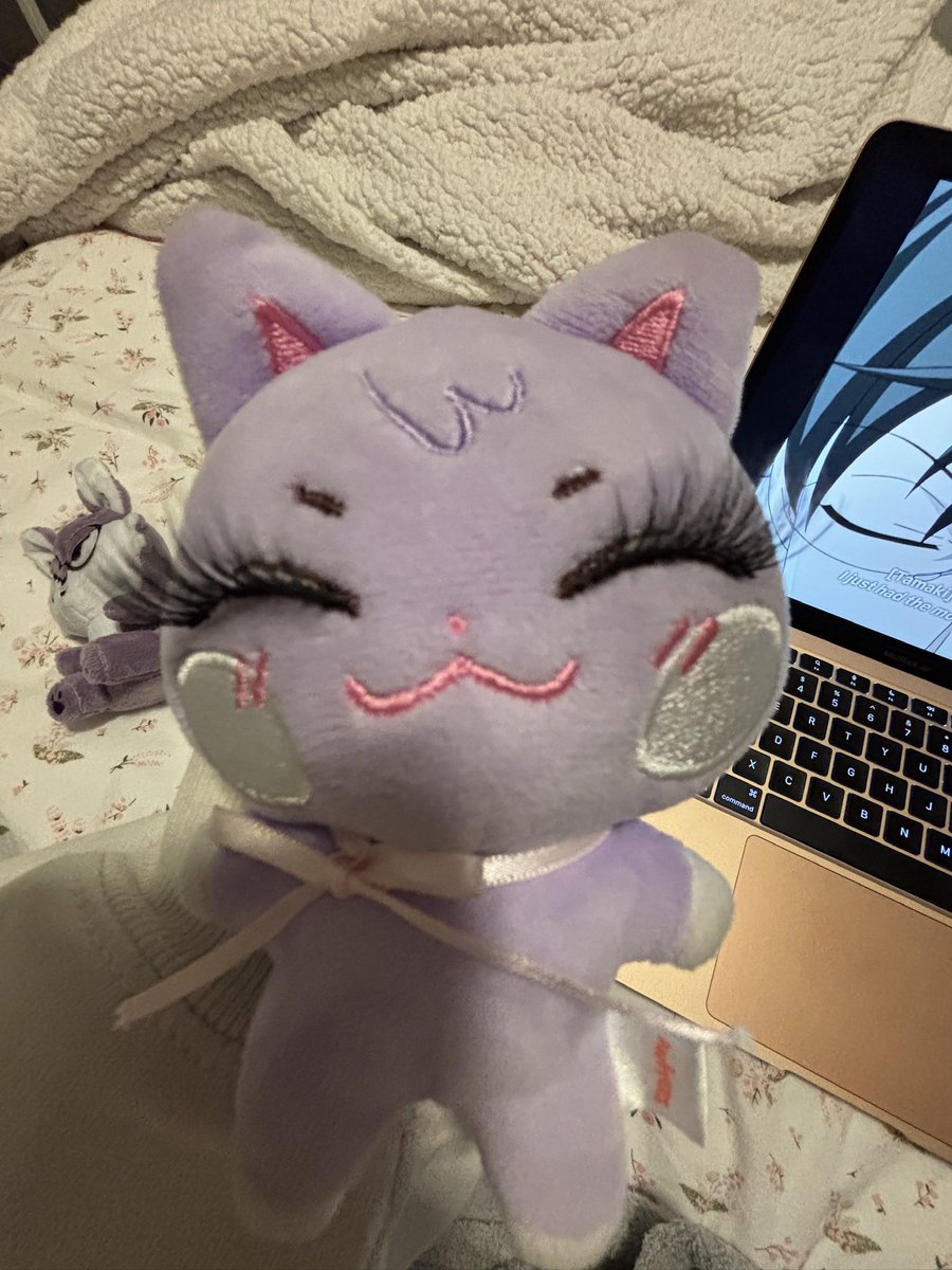 fuma1uv's tweet photo. sandeoki with her lashes https://t.co/IECfVpTivk