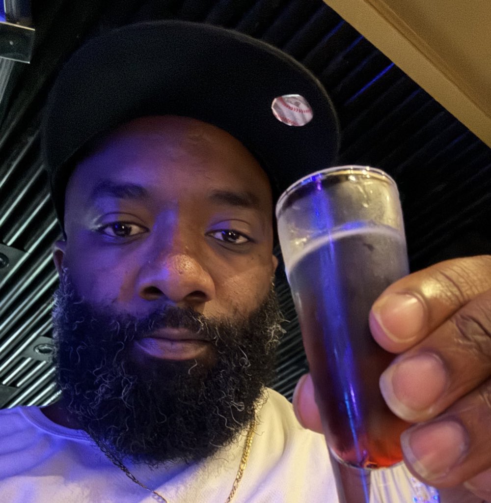 cyrbsidetumone's tweet image. Just finished watching #SM15 🔥🔥🔥🔥🔥Take a shot wit ya boy for my bday 9/21/84 god blessed yall with me 😂😂😂😂😂 #virgogang #chapter41