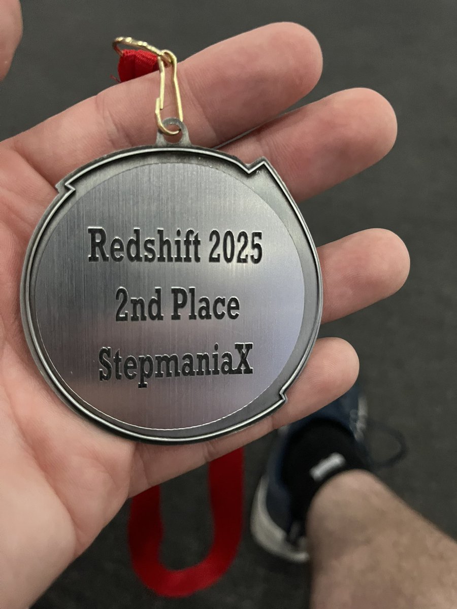 pulled off 2nd in redshift!! Hype grand finals reset with <a href="/jjkallday/">JJK</a>.  Excellent matches from <a href="/JellySlosh/">Thanh @ Redshift 2025 / MOTL6 / Dash Dance</a> JaiPie <a href="/MrOlivola/">James Olivola</a> thru the event!

still got work to do refining my form and consistency but I’m happy everyone continues to push the limit of smx competitions