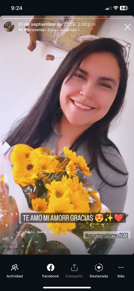BusteloDelfi's tweet photo. Gracias dios por el hombre tan detallista que me mandaste ❤️🌻 https://t.co/LGSnJHHDr8