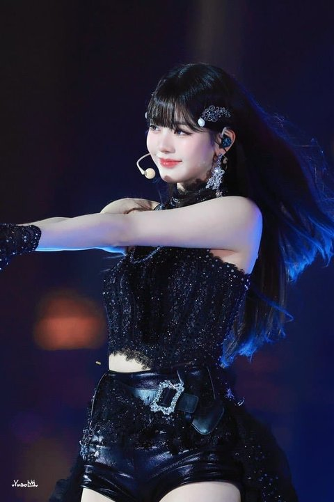 Men turmush qurgan ayolni sikdim Tasmali lezbiyen jinsiy aloqa