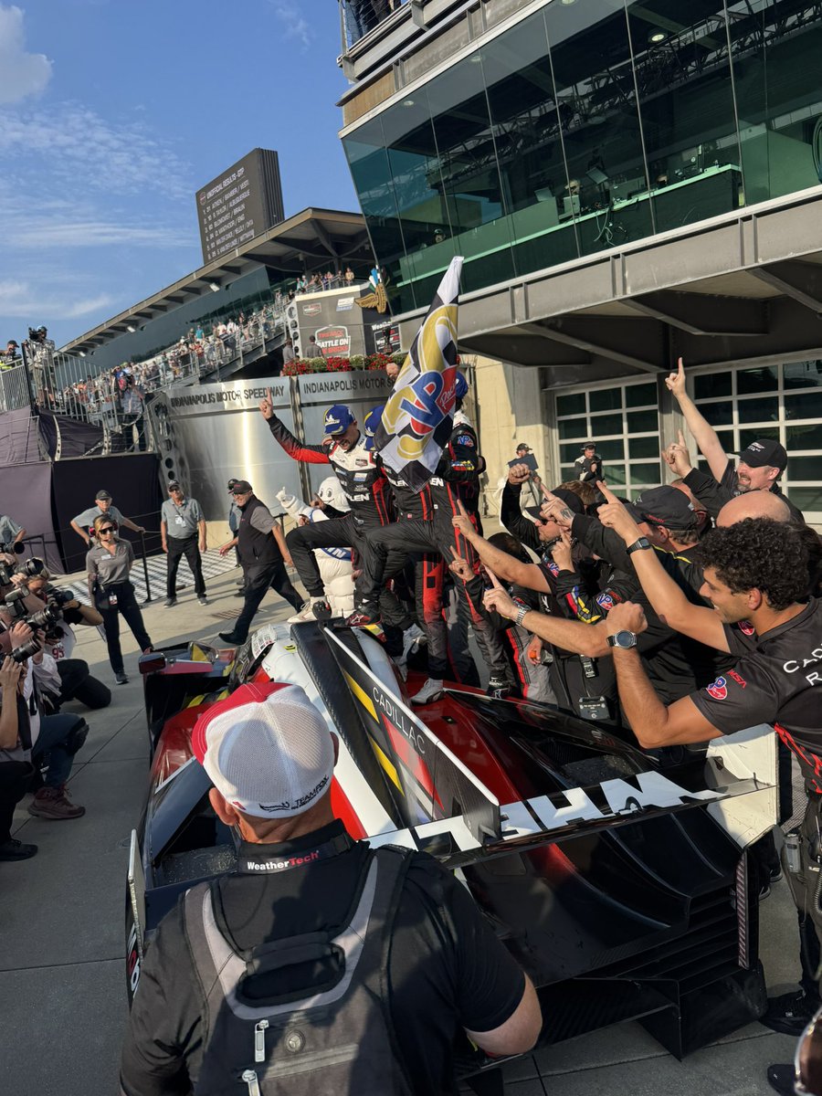 Jim Campbell tweet media