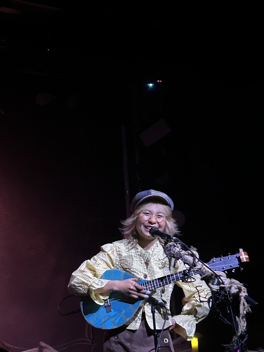 visveryautistic's tweet image. the most whimsical person in all the land 🥹 #yaelokre #foreword #bristol