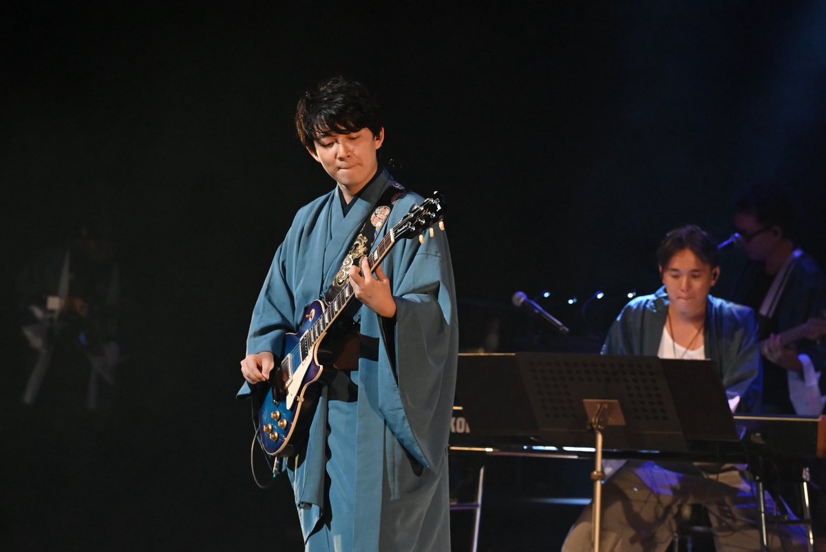 miburo_anime's tweet image. #ミブロック ありがとうございました！

朗読劇には #戸谷菊之介 さんが緊急参戦📕
#梅田修一朗 さんの初エレキギターも最高の盛り上がりでした⚔️

#堀江瞬 #阿座上洋平 #小野賢章　
#竹内良太 #杉田智和 #林ゆうき
#京伴祭 #青のミブロ