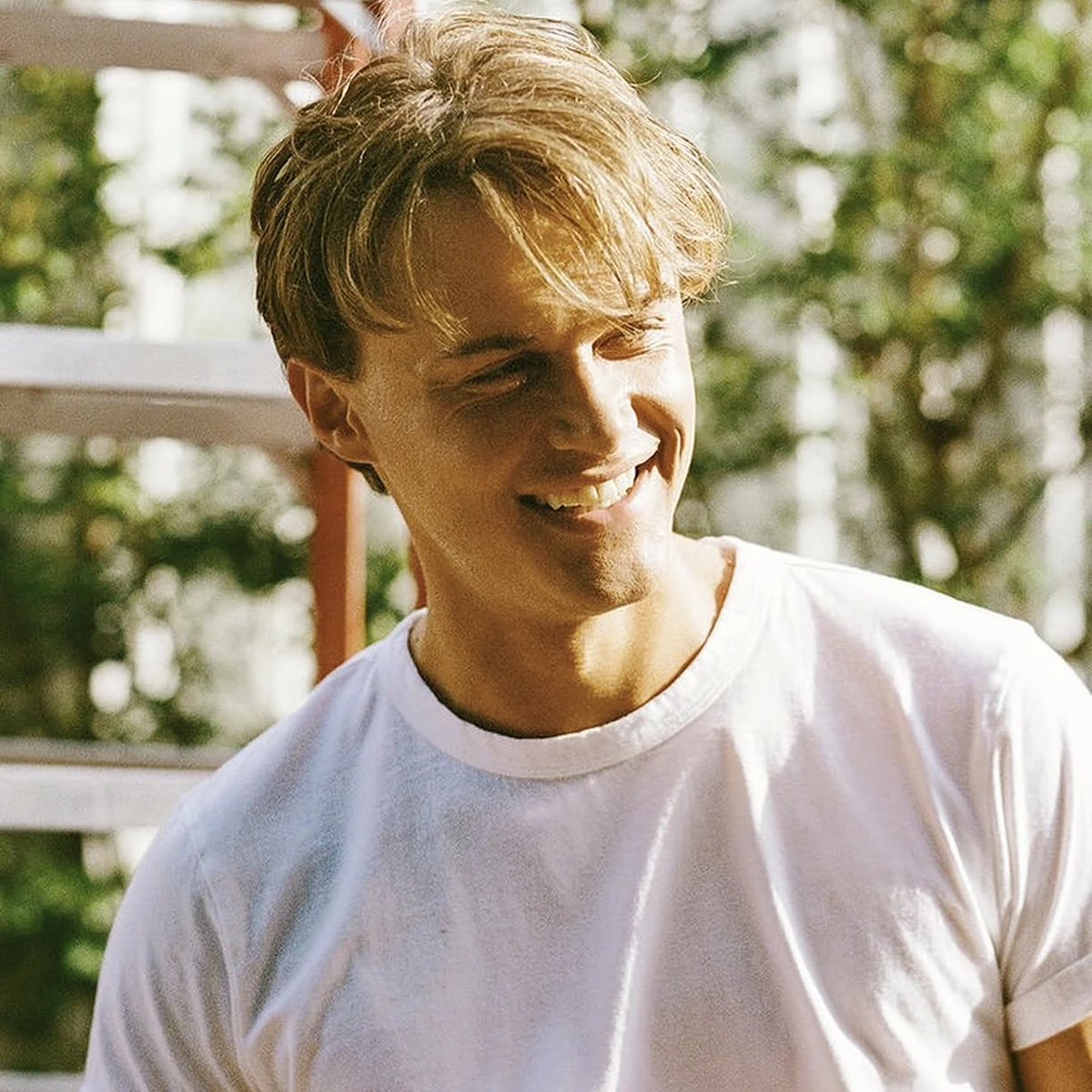 Buzzing Pop tweet media