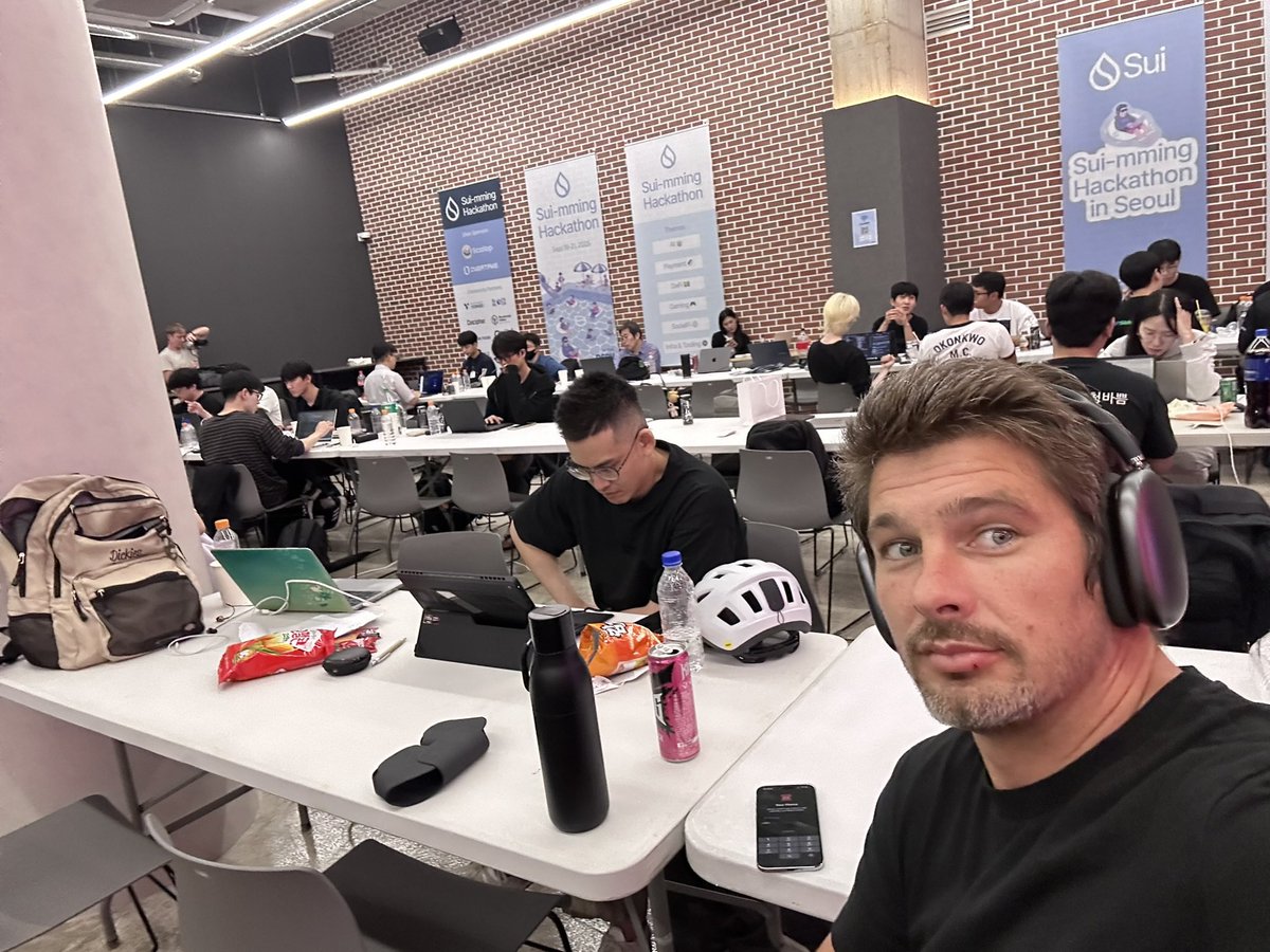 nategeier's tweet image. Hacking at @SuiNetwork hackathon in Korea. 

Fun to be a founder and also able to code the things.