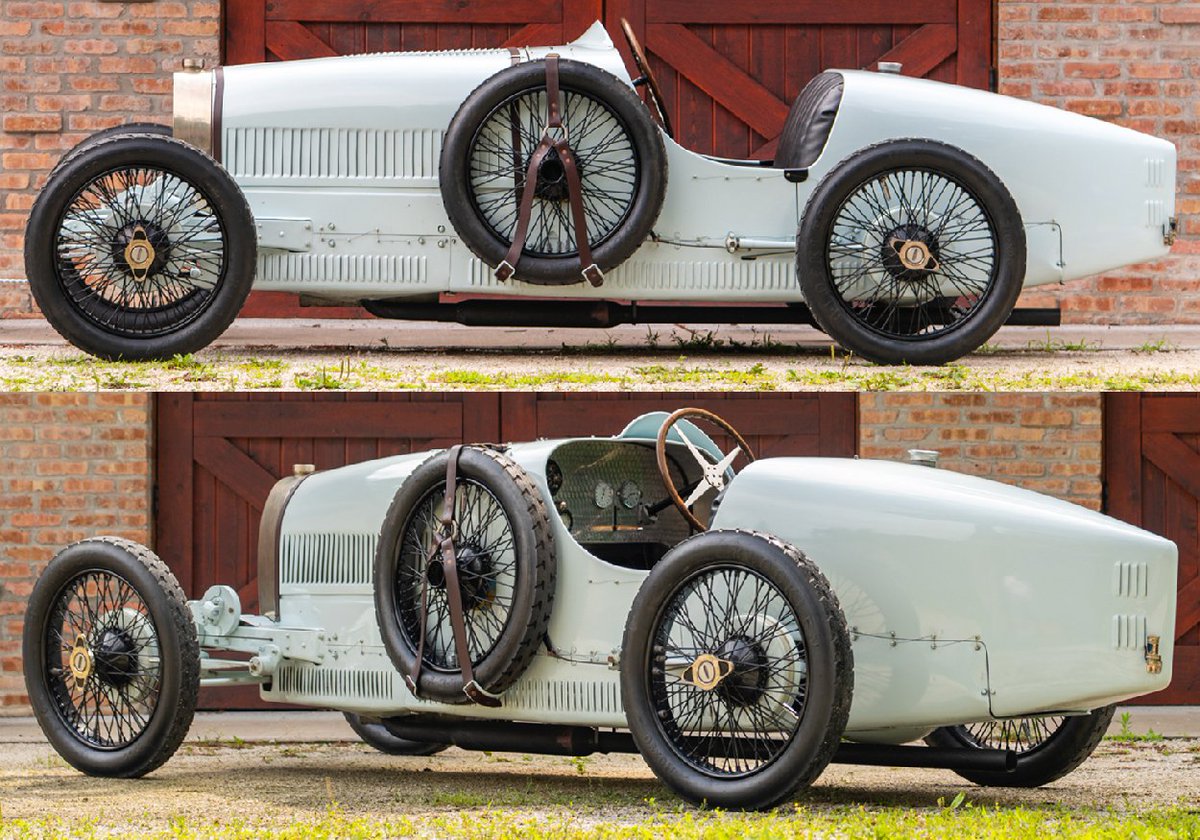 UltimativCars's tweet photo. #PebbleBeach2025
The #Bugatti #Type37 (1926-30) was made in a total of 290 units:
223 Type 37 "#GrandPrix" (26-30) & 67 Type 37A (27-30).
This '26 T37 GP, painted in very gray-ish light blue, is n°3/223; est. at $750-950k, the bids ended @$650k, w/ the result of being NOT sold. https://t.co/oJMNTD57sq