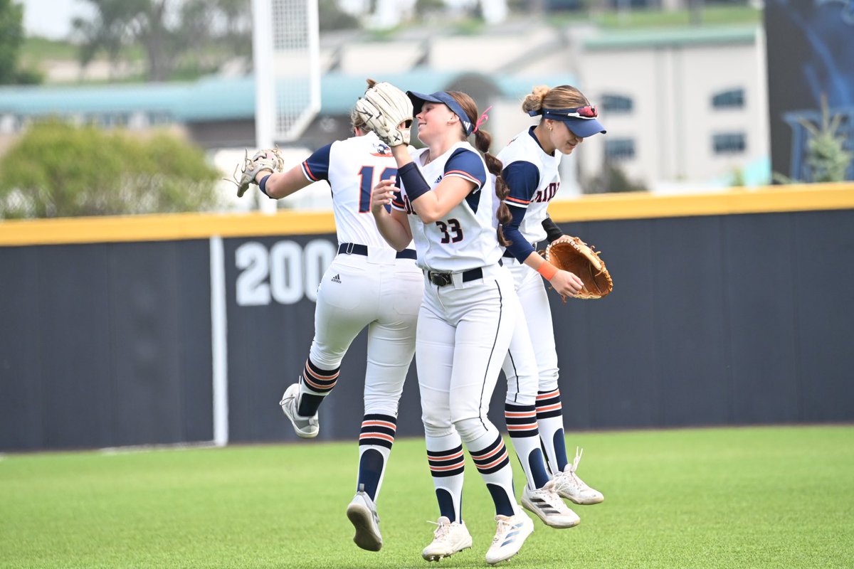 Midland Softball tweet media