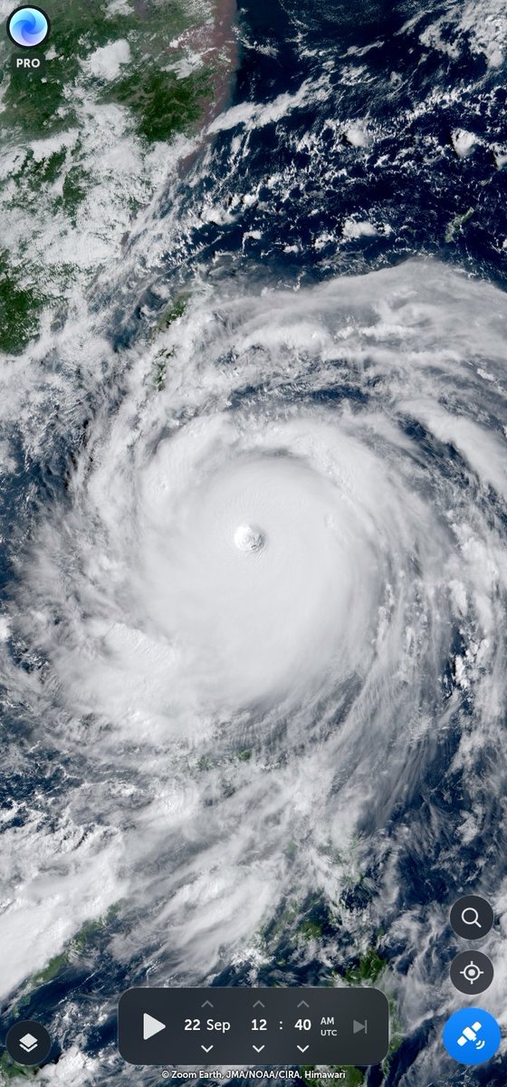 TC_IntlNews's tweet photo. Source: Zoom earth, NOAA, JMA, CIRA, Himawari For Satellite imagery | Super typhoon Ragasa (Nando) Approaches Extreme Northern Luzon And may landfall or Near to Extreme Northern Luzon In Few hours #Typhoon #BagyongNando #Bagyong #Bagyo #NandoPH #Nando https://t.co/3jhvTxODt1