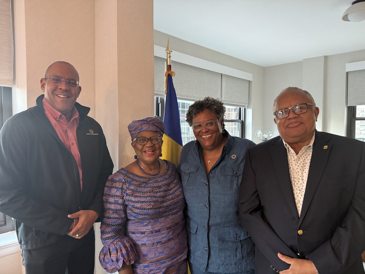 Ngozi Okonjo-Iweala (@noiweala) on Twitter photo At #UNGA. Great meeting with my sister, H.E Prime Minister <a href="/miaamormottley/">Mia Amor Mottley</a> of Barbados and her dynamic Ministers - Minister of Foreign Affairs and Foreign Trade H.E Kerrie Symmonds and Minister of Health H.E Jerome Walcott. Very focused discussion on the decentralisation of value At #UNGA. Great meeting with my sister, H.E Prime Minister <a href="/miaamormottley/">Mia Amor Mottley</a> of Barbados and her dynamic Ministers - Minister of Foreign Affairs and Foreign Trade H.E Kerrie Symmonds and Minister of Health H.E Jerome Walcott. Very focused discussion on the decentralisation of value