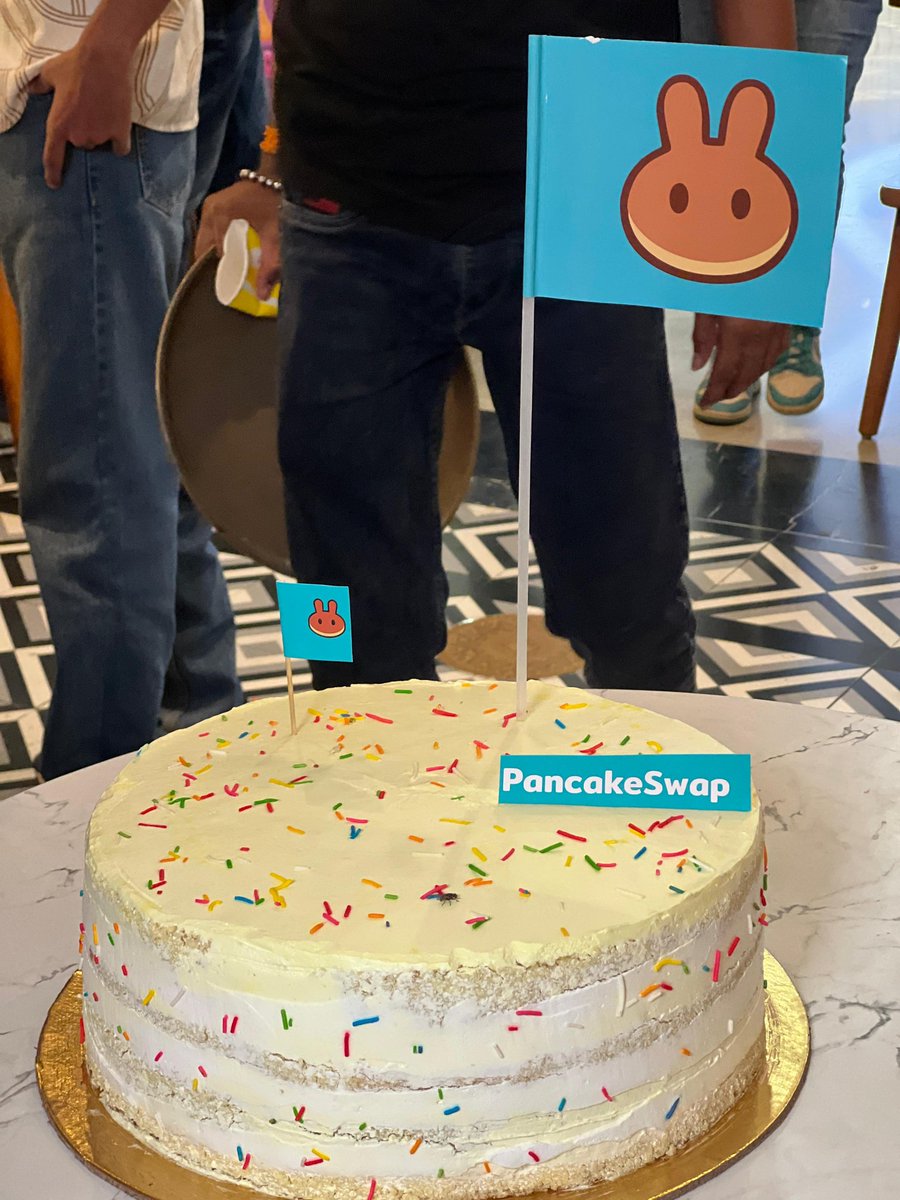 xdRonnie_paul's tweet image. Got to meet some amazing folks and had a great time last Night 🥞💜
We @DecentralGuild nailed it bringing the vibe at @PancakeSwap’s Cooked Onchain Tour in Delhi!

🎂 5 yrs of PancakeSwap
#CryptoIndia  #Web3 #PancakeSwap #PancakeSwapIndia