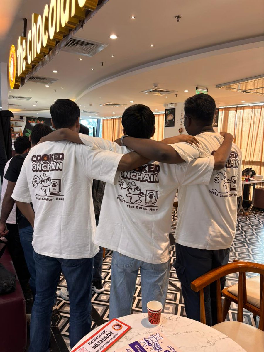 xdRonnie_paul's tweet image. Got to meet some amazing folks and had a great time last Night 🥞💜
We @DecentralGuild nailed it bringing the vibe at @PancakeSwap’s Cooked Onchain Tour in Delhi!

🎂 5 yrs of PancakeSwap
#CryptoIndia  #Web3 #PancakeSwap #PancakeSwapIndia