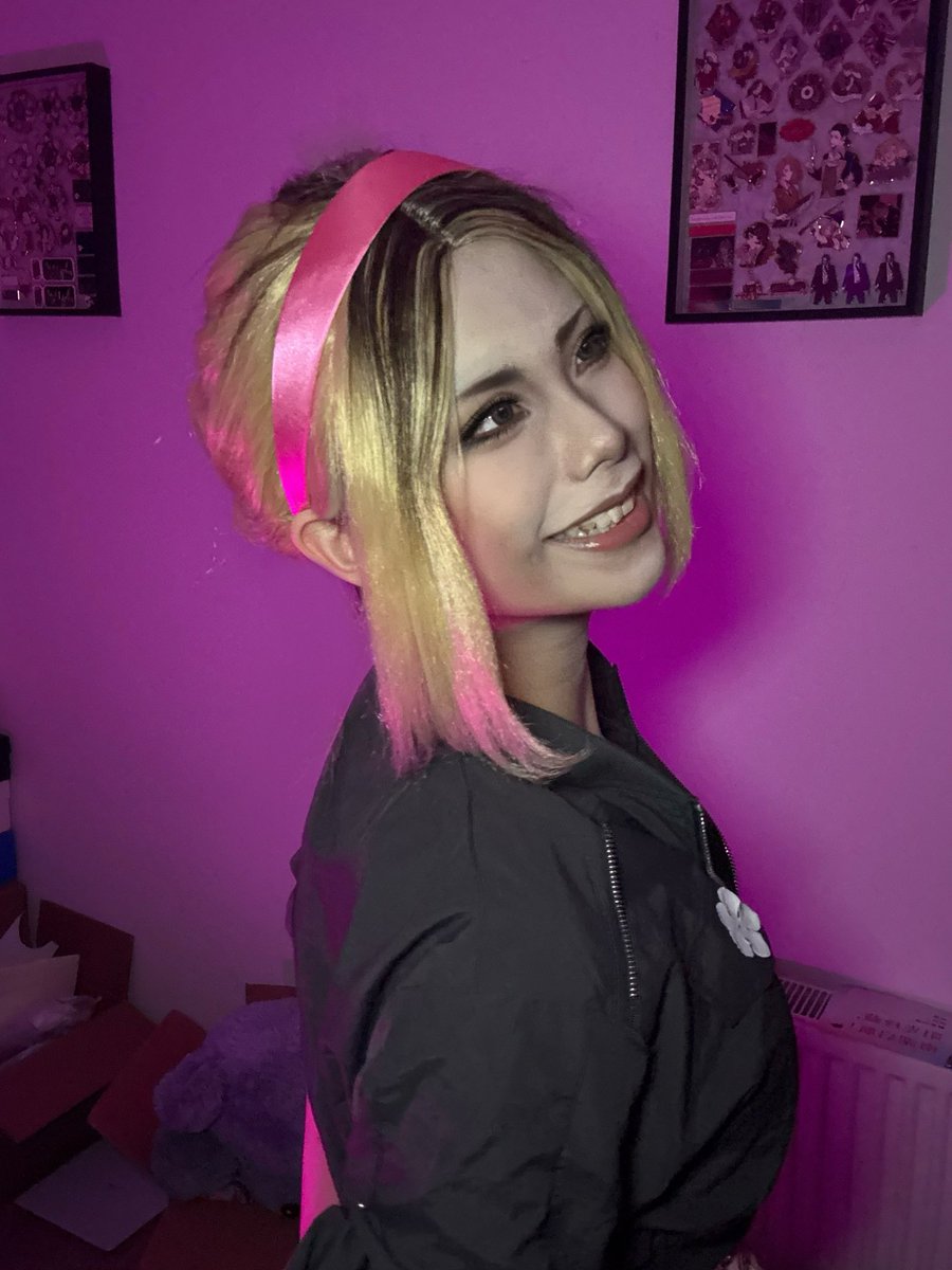 Andromeda_Grit's tweet image. 是小玫瑰，我尽力了，，
#doctorwho #rosetyler #cosplay